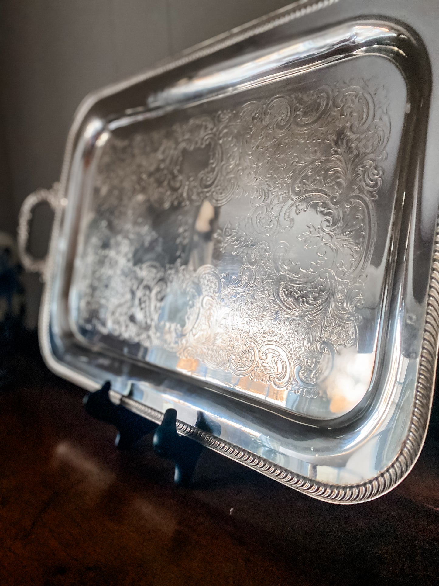 Awesome Classic Double-Handled Tray