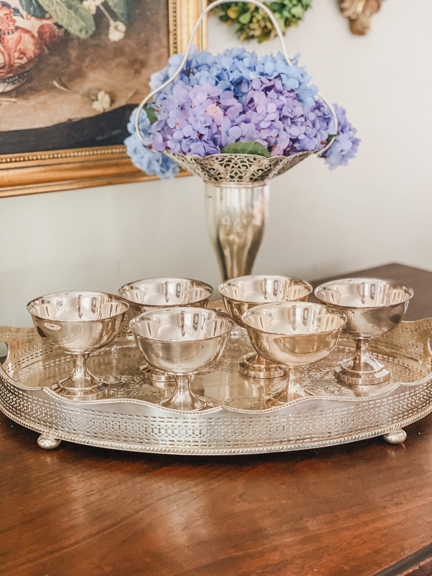 Delightful Pedestal Dessert or fruit Cups