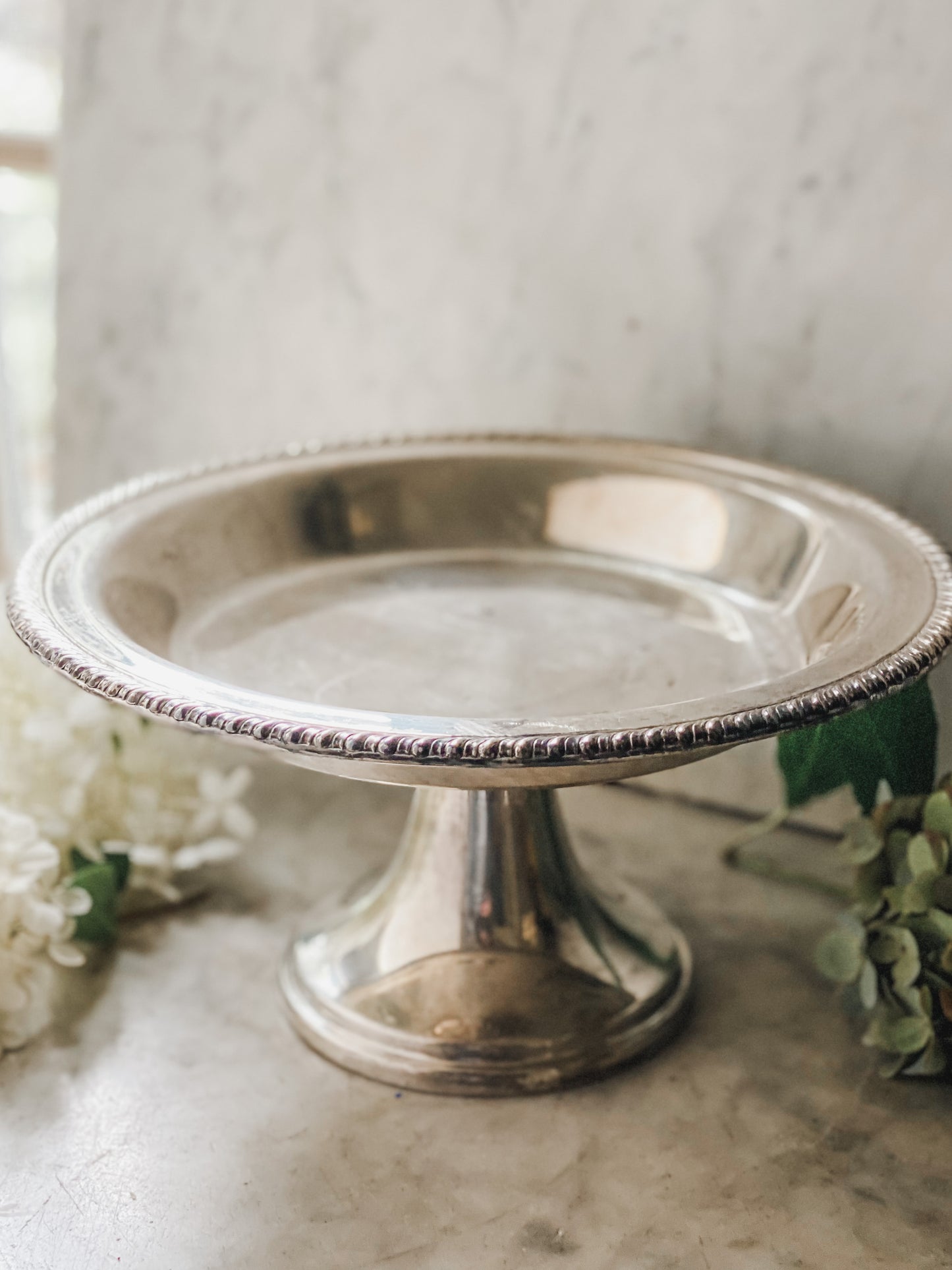 Very Sweet Pedestal Tray