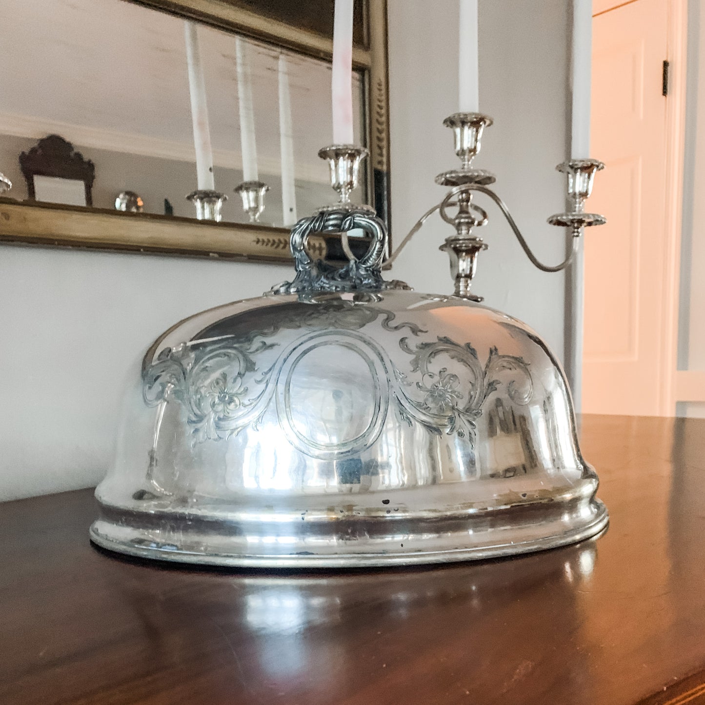 Stunning antique Silver Plate Meat Dome