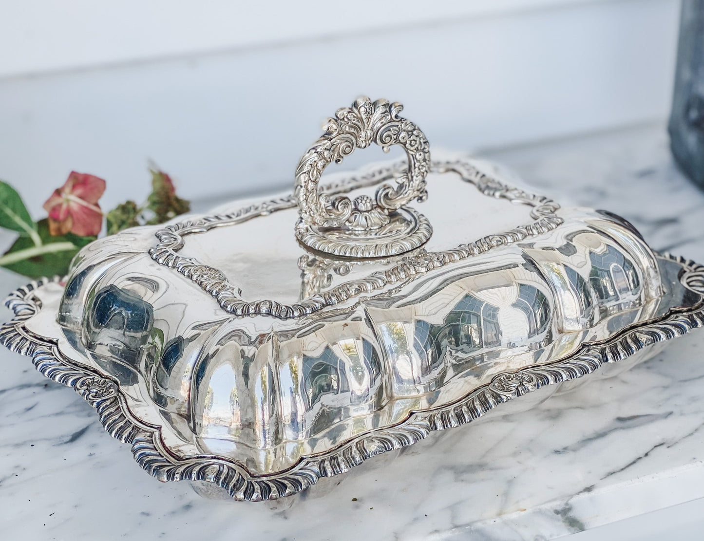 Splendid Antique English Covered Serving Dish.